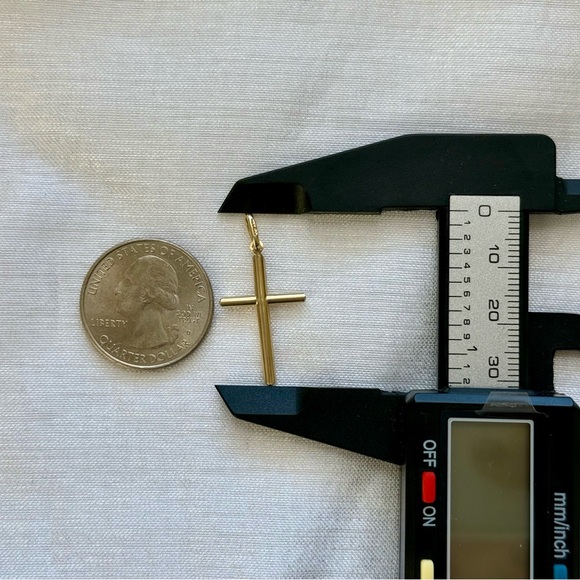 Timeless 10k Real Solid Yellow Gold Cross Pendant - Picture 7 of 8